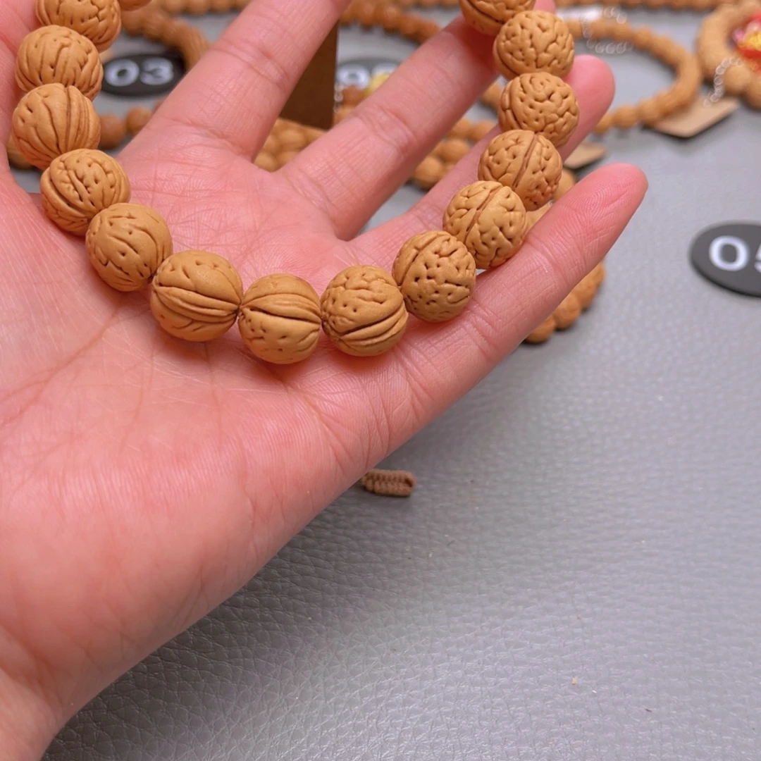 刚***你吊坠文玩核桃桃核手串