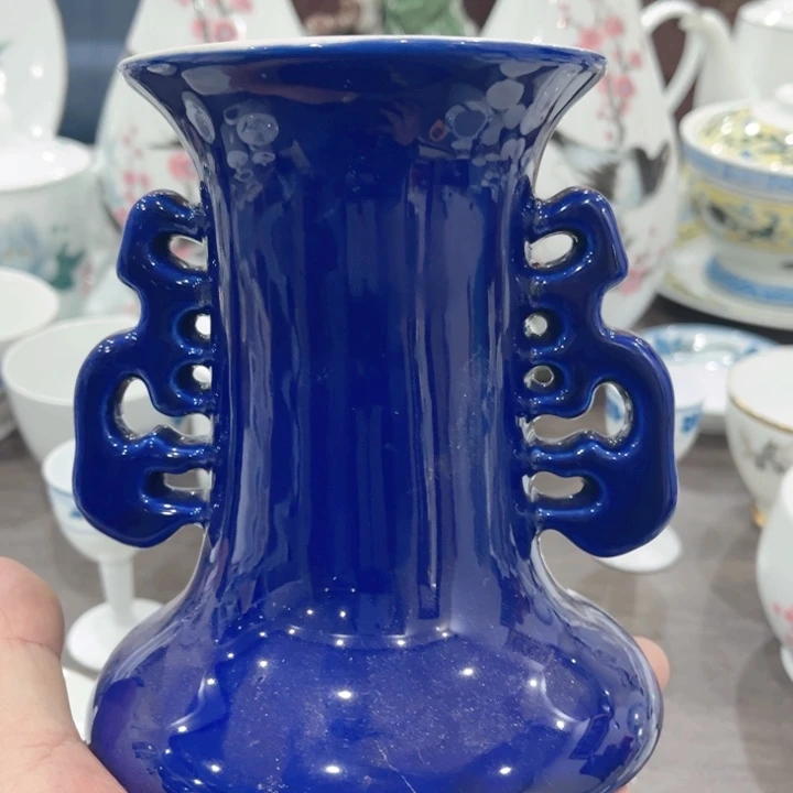 壶釉下五彩的瓷器和瓷器