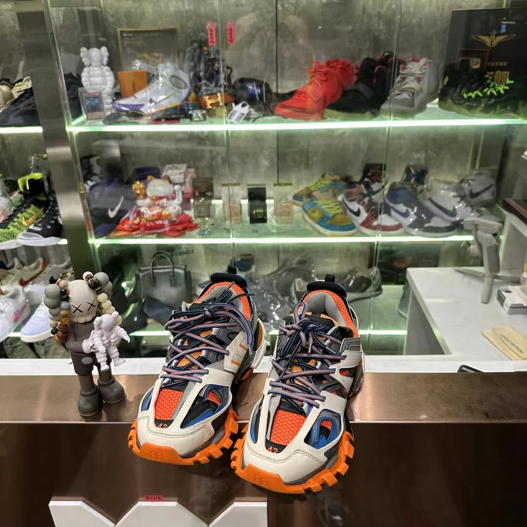 99新 Balenciaga/巴黎世家 track白橘老爹鞋/42码/有盒