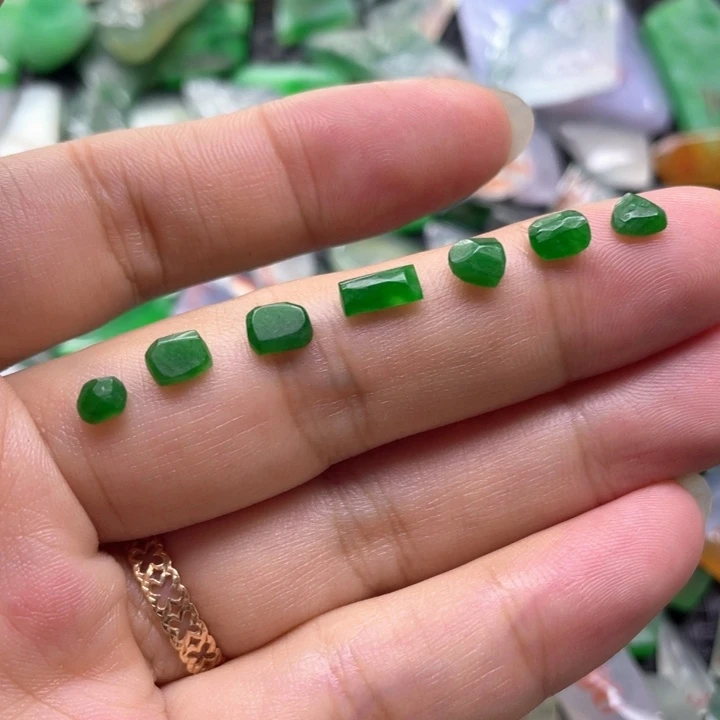 定制翡翠未镶嵌天然缅甸翡翠