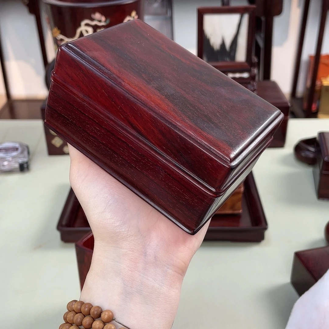 紫檀木类成套家具