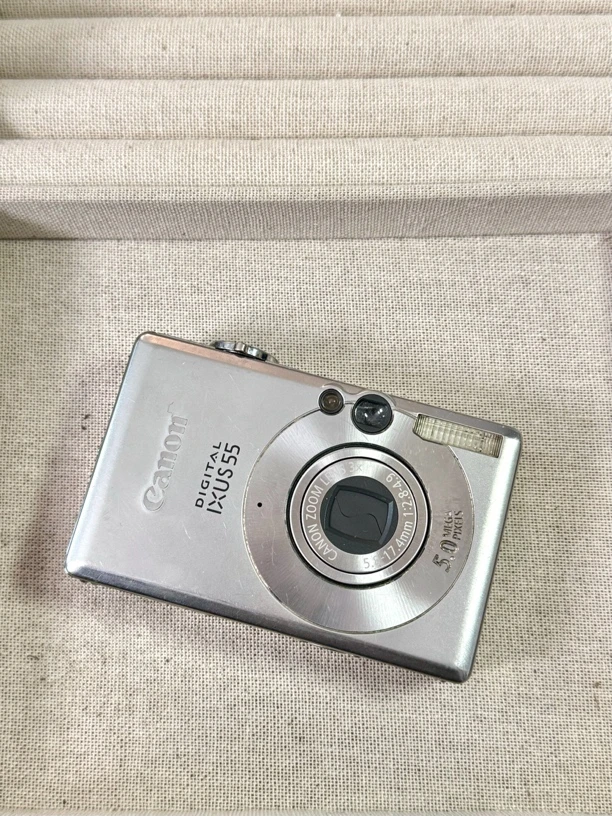 9新  佳能ixus55 银色照相复古ccd相机