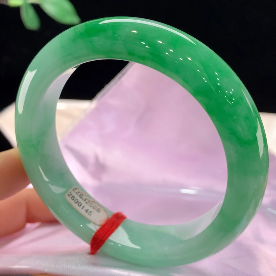 翡翠未镶嵌手镯0145