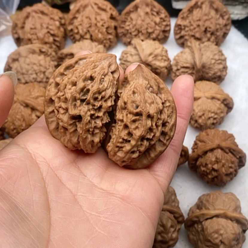 【闪购商品】吊坠文玩核桃半臂