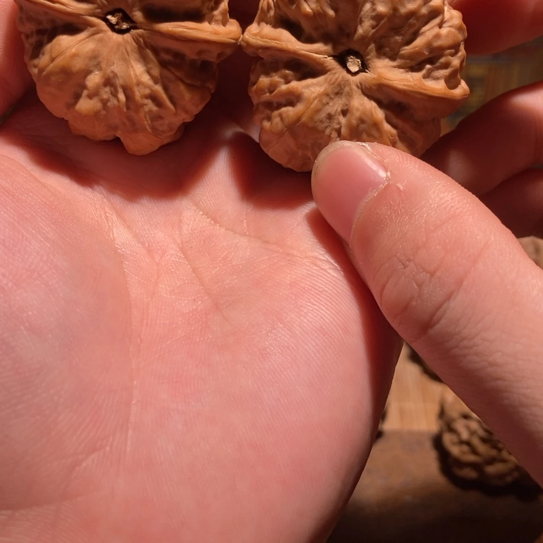 y***文玩核桃吊坠蛤蟆头D44