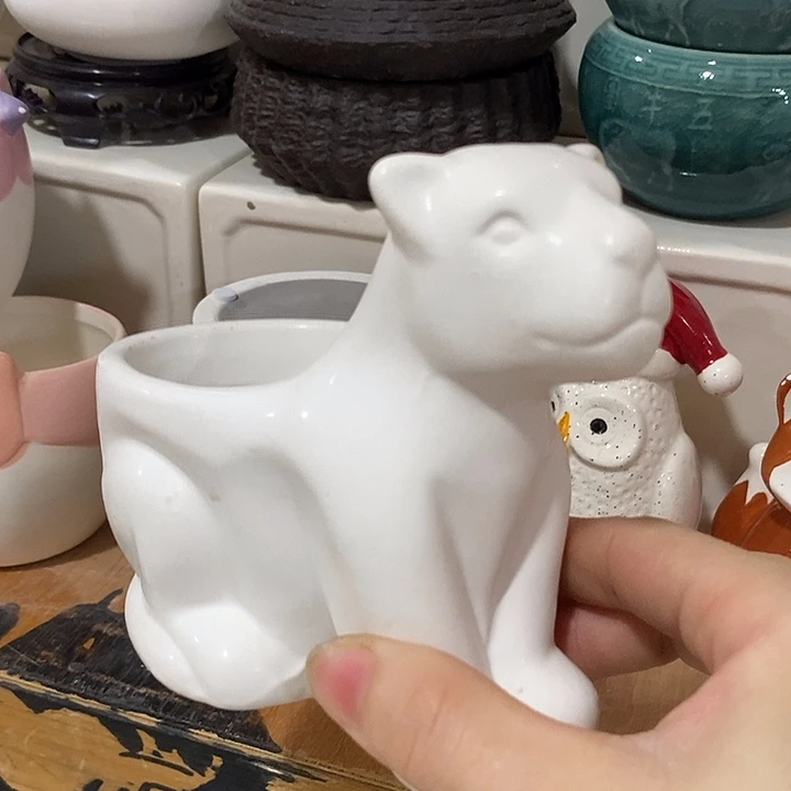 摆件陶盆有孔 瑕疵介意勿拍