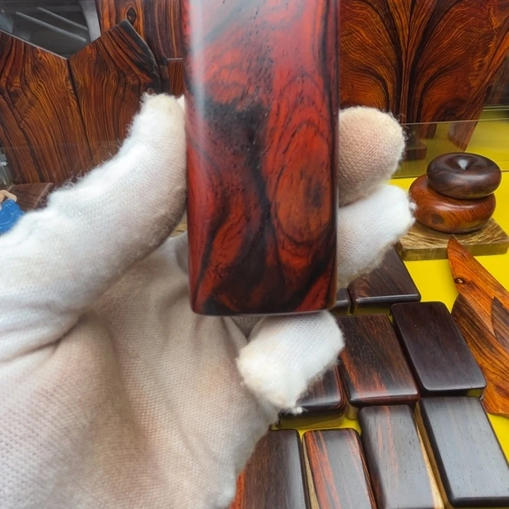 三***氵微凹黄檀（南美大红酸枝）我是不是应该好好