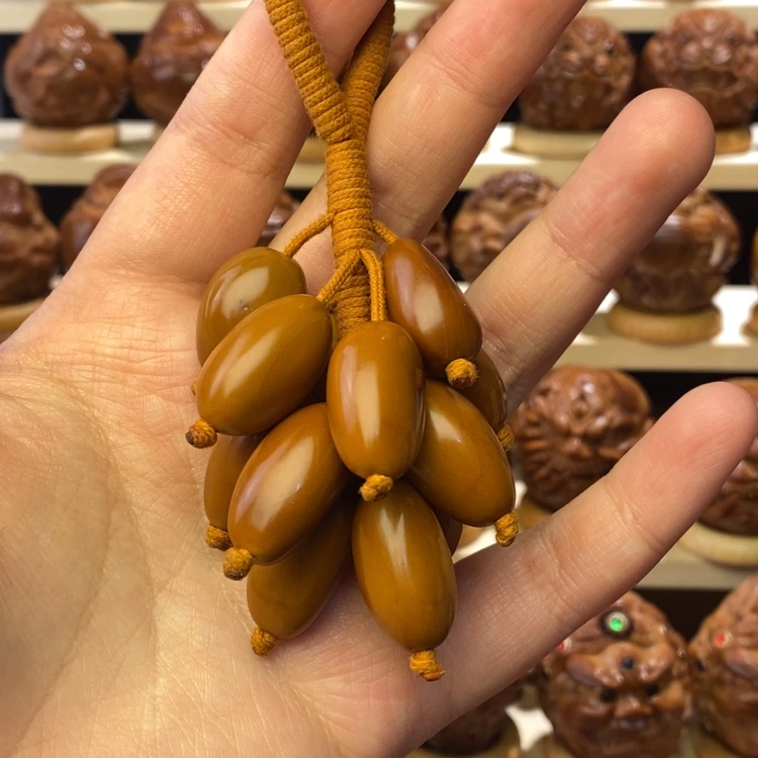 手串/手链橄榄核摇钱树手把件