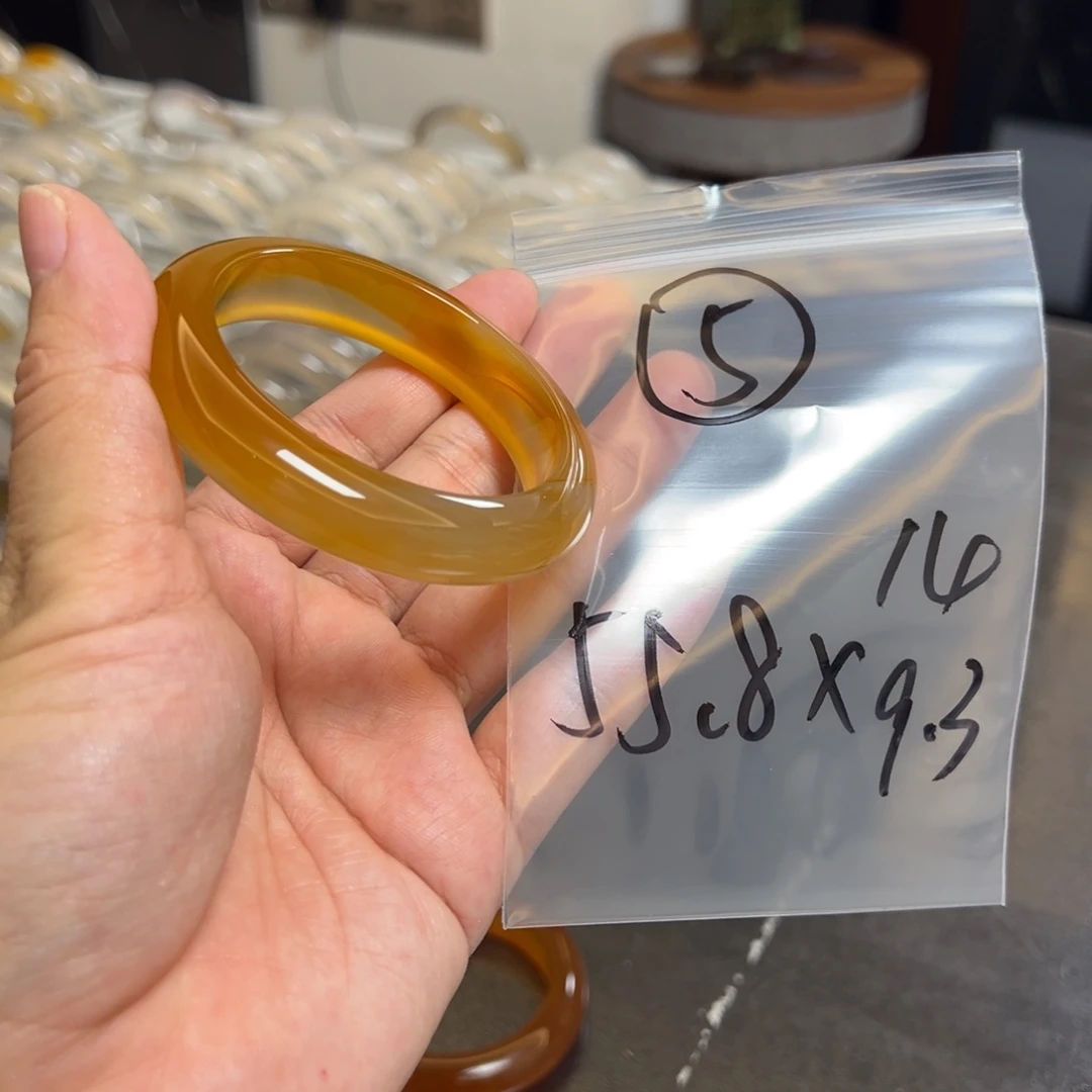 未镶嵌玛瑙/玉髓珠宝半成品