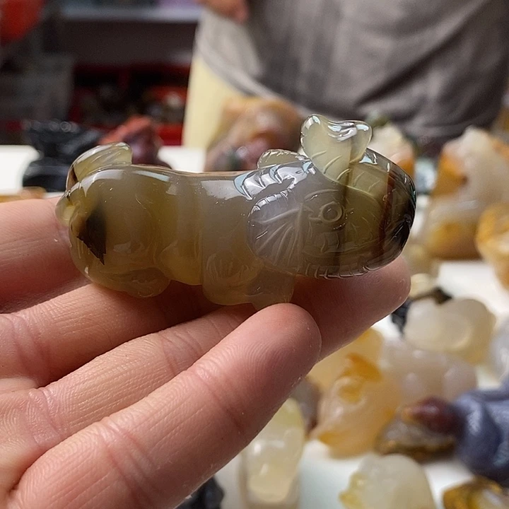 玛瑙/玉髓未镶嵌颈饰