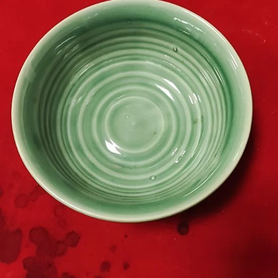 瓷片五厂，七厂各种摆件，瓷片，均有瑕疵！