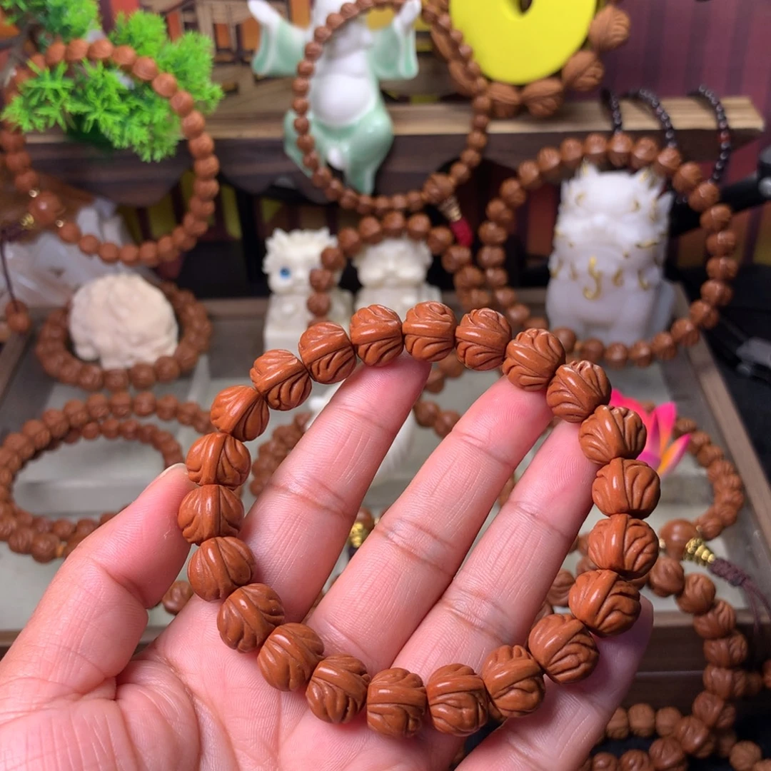 吊坠桃核红玉龙手串12