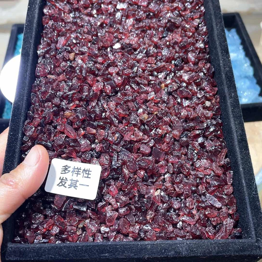 水晶摆件…..未镶嵌一公斤