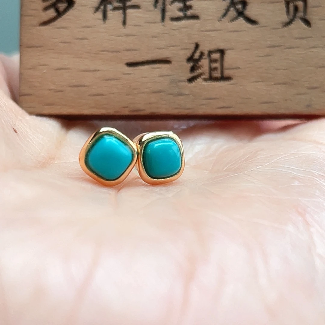 银S925镶嵌绿松石耳饰