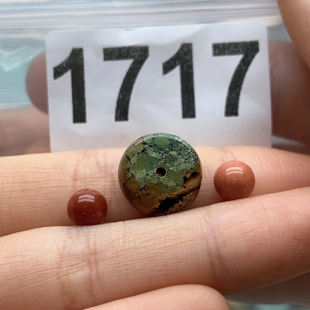 南红玛瑙颈饰未镶嵌