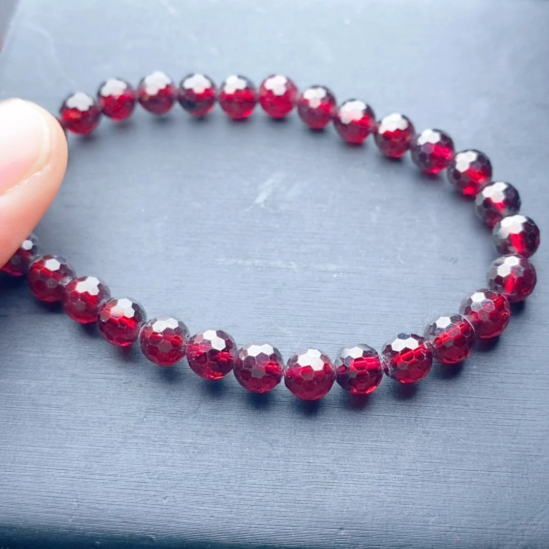 手链未镶嵌石榴石