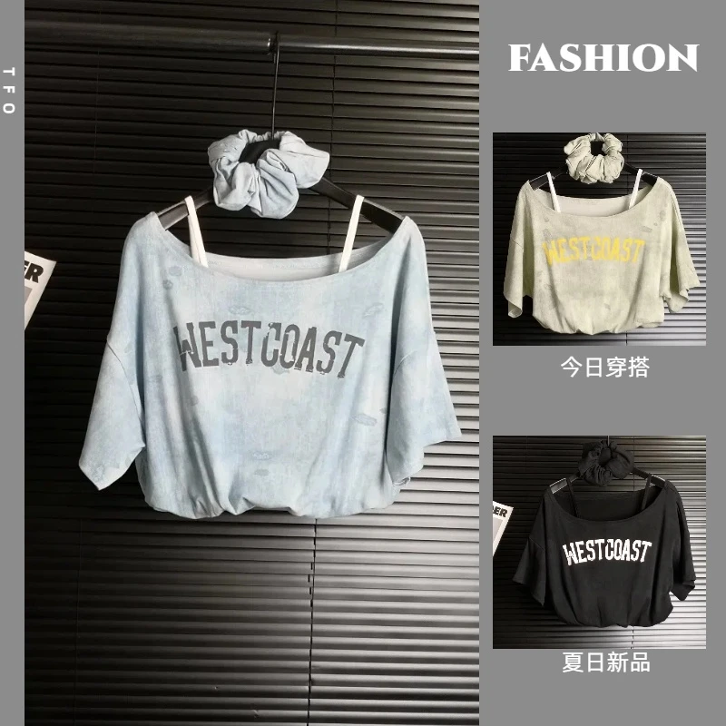 字母印花一字领露肩短袖t恤女夏季时尚新款宽松配头花假两件上衣