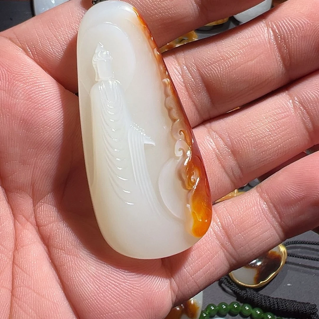 巧***力和田玉未镶嵌挂件