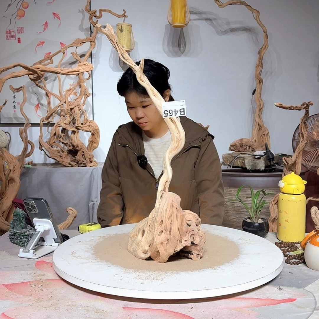 晚***她杜鹃根艺术中心根艺术