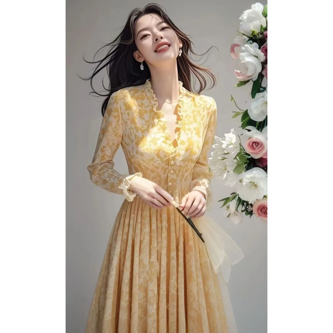 春季法式黄色碎花连衣裙女士2025春装新款高级感轻奢爆款漂亮裙子