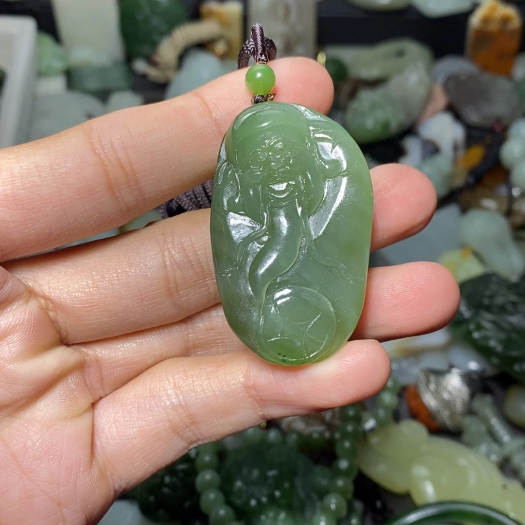 颈饰未镶嵌和田玉