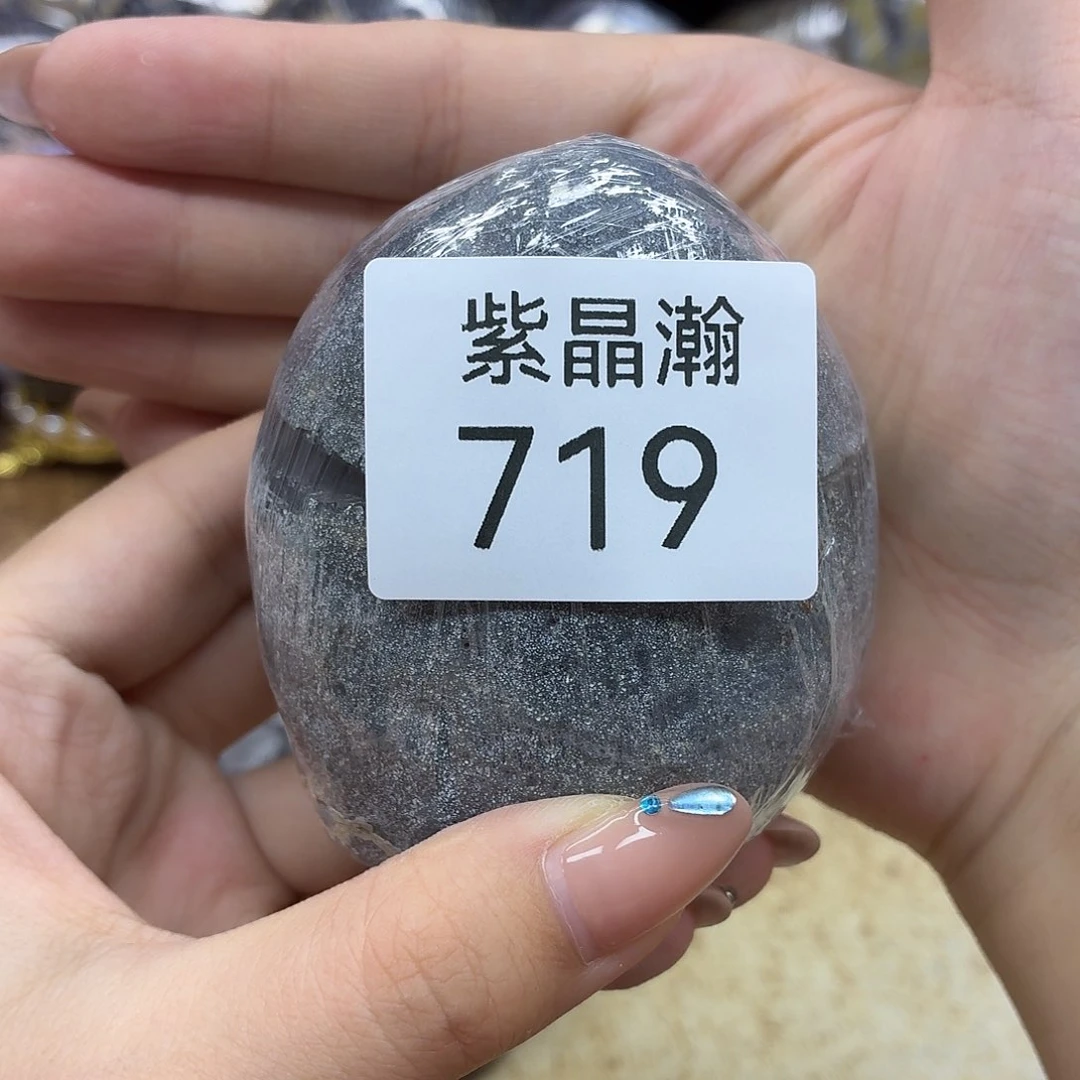 未镶嵌水晶大型摆件（非配饰）