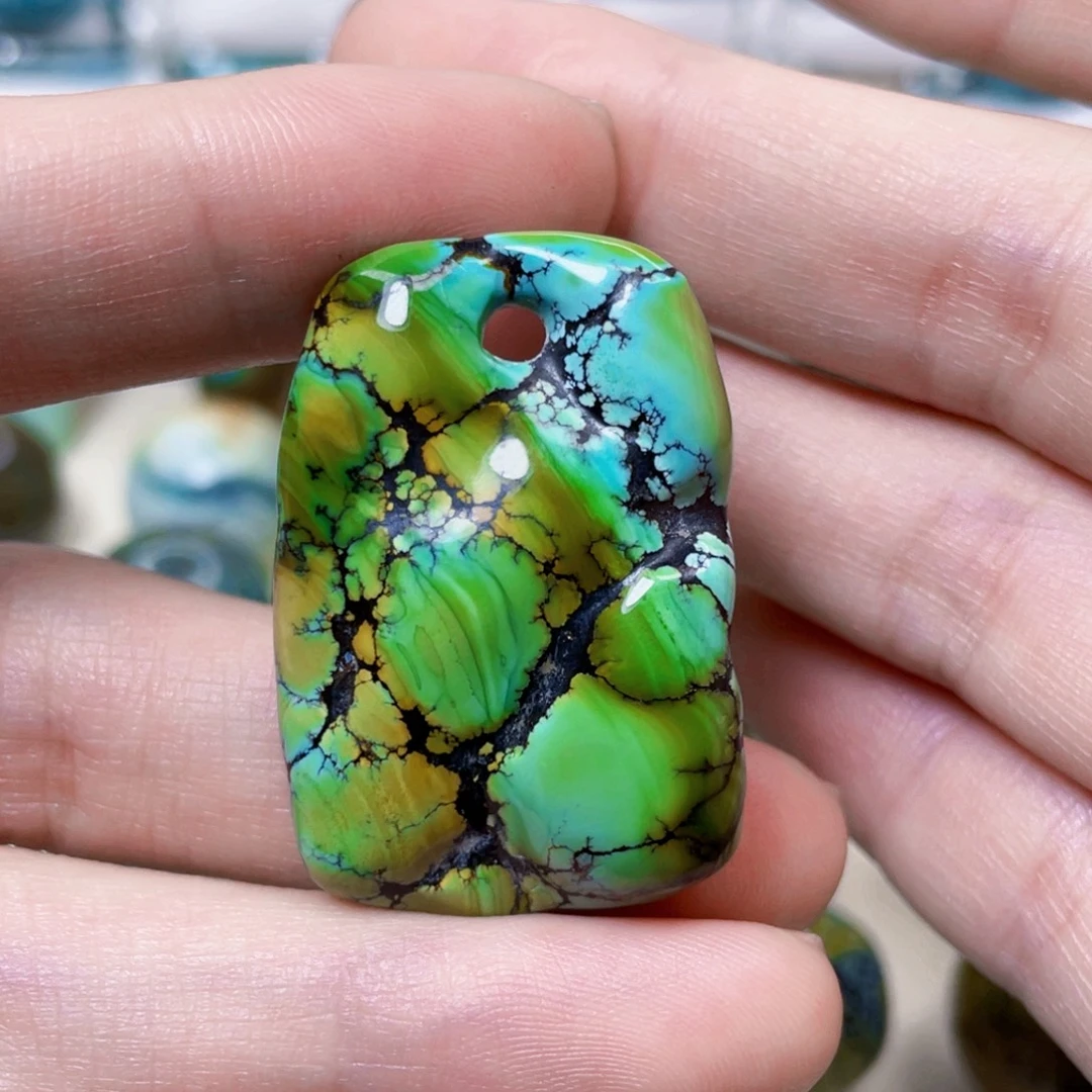 绿松石未镶嵌配饰