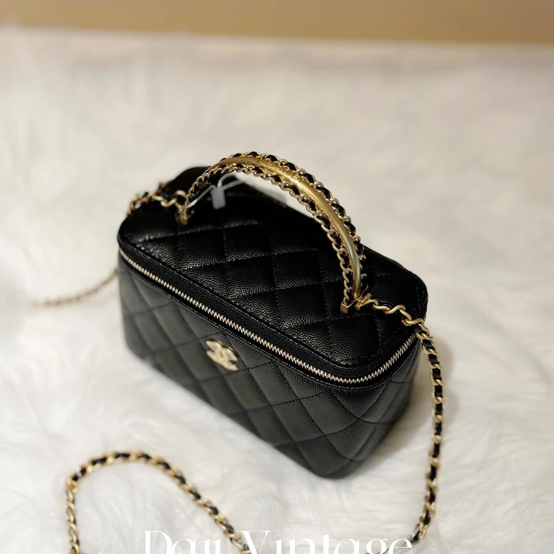 大吉中古/Chanel香奈儿24A黑金皮穿链手柄长盒子斜挎包