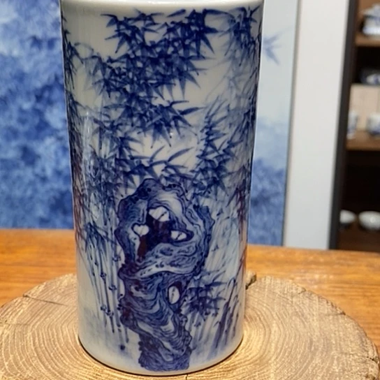 杯微瑕青花竹笔筒