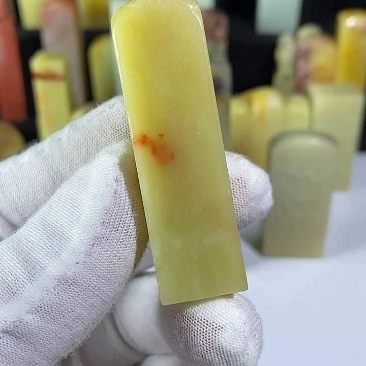 青田石青田封门红花