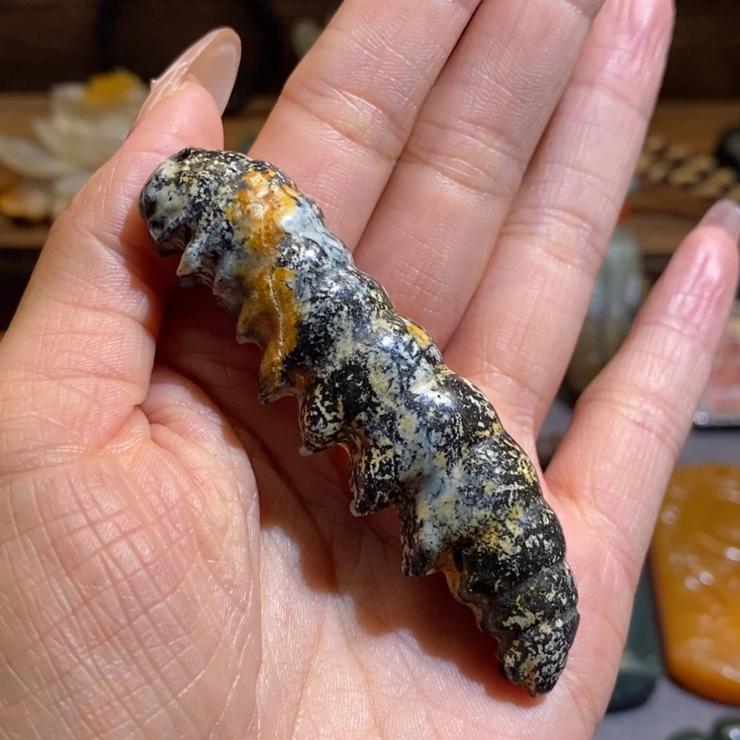 妙***翡和田玉未镶嵌颈饰