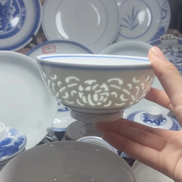 碗双线雕塑福字五寸饭碗