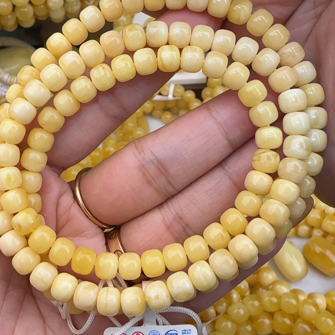 未镶嵌蜜蜡手链浓白花老型