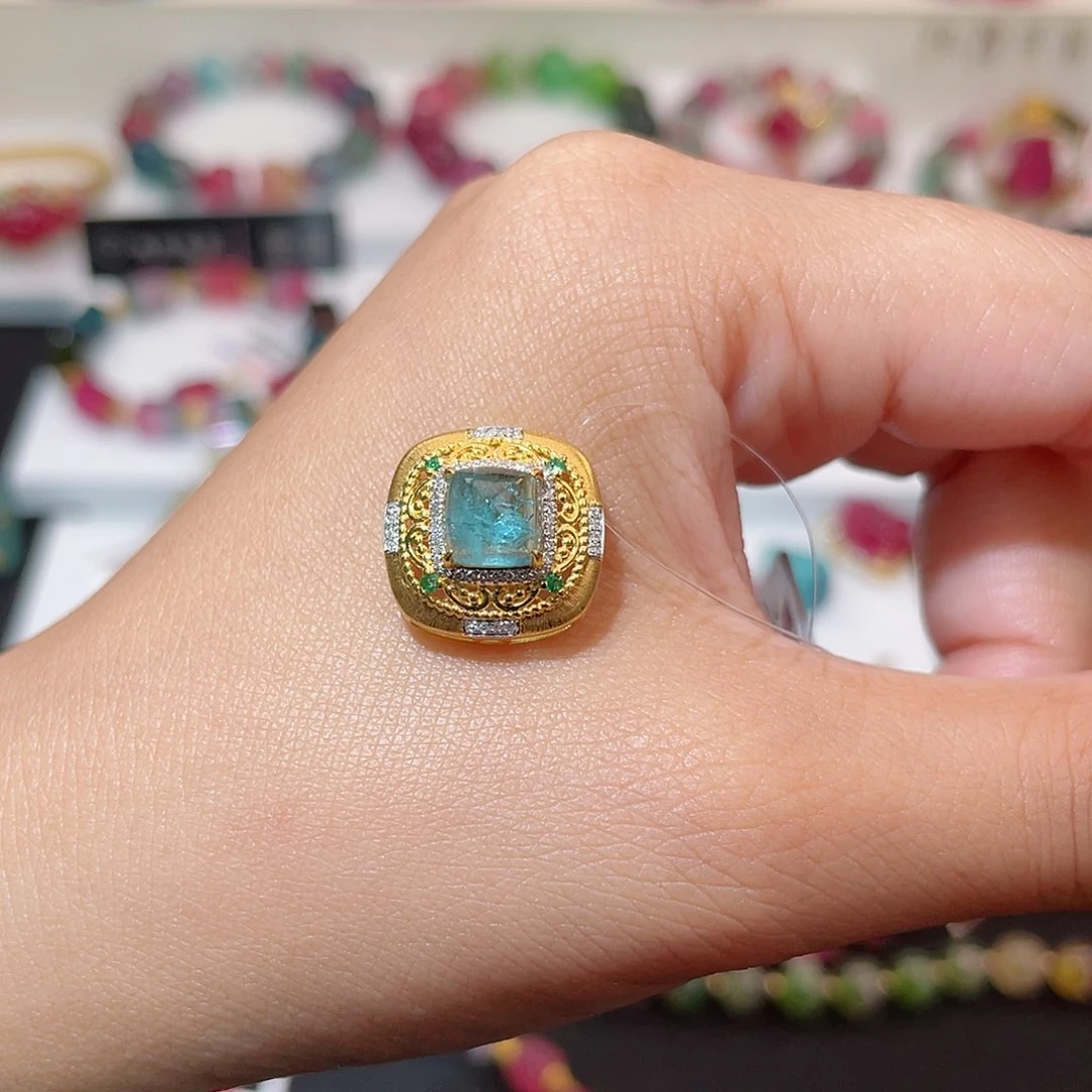 碧玺吊坠(不含链)18K金镶嵌