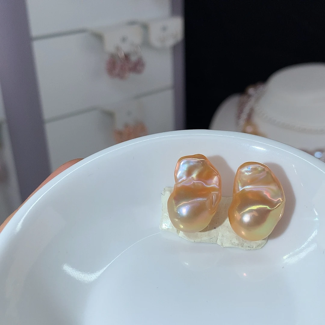 兜***糖银S925镶嵌耳饰淡水珍珠