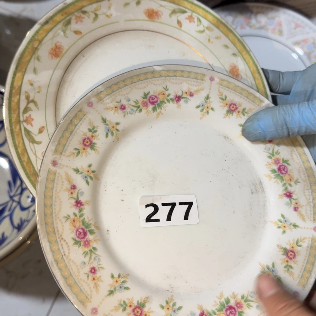 茶盏我们是有共同话题了是