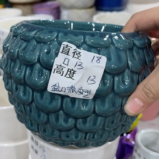 多肉绿植陶瓷花盆9.9包邮，有孔