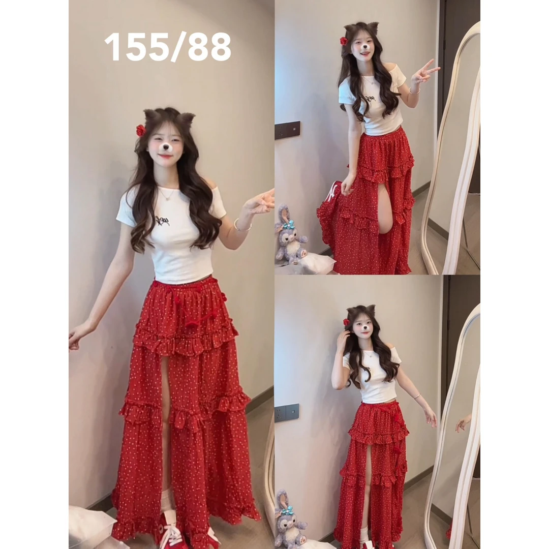 夏季纯欲风刺绣斜肩短袖显瘦女红色波点开叉设计感半身裙两件套