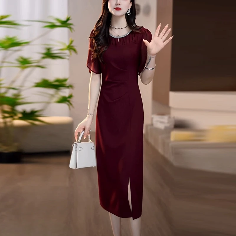 棉感精纺酒红色轻奢女装2025夏季新款短袖洋气质修身时尚连衣裙子