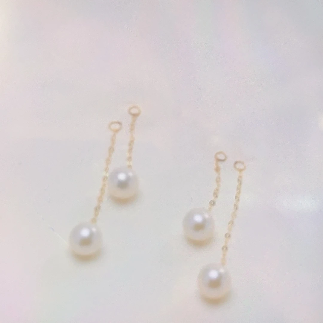 淡水珍珠18K金镶嵌耳饰