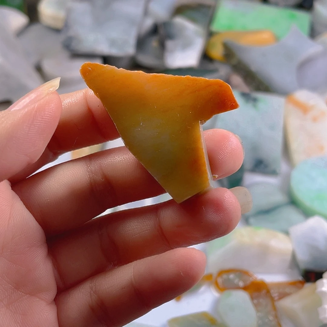 颈饰未镶嵌翡翠a
