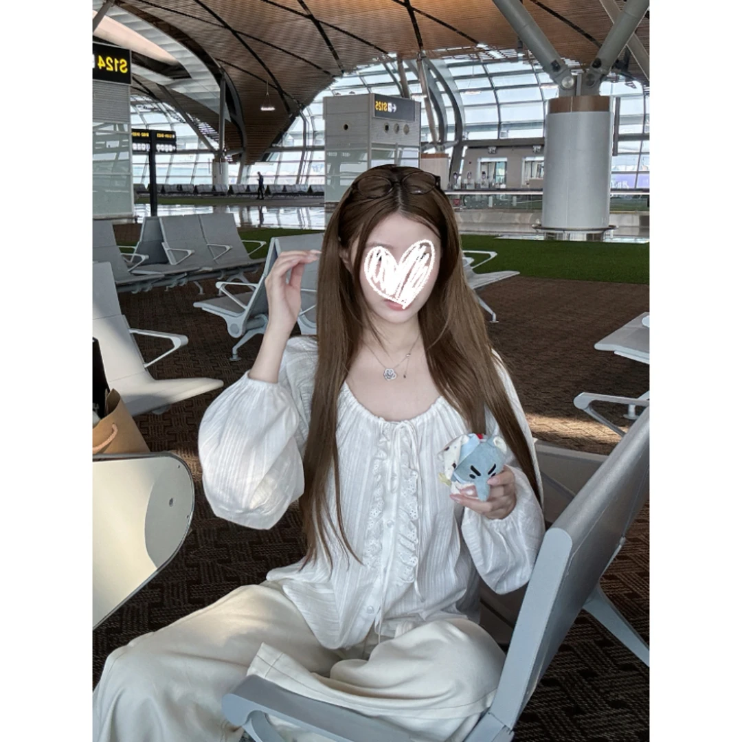 早秋新款法式设计感领口三种穿法一字肩花边防晒衬衫女罩衫上衣