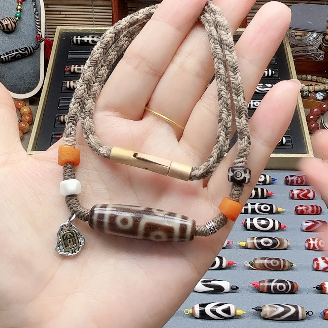 玛瑙/玉髓合金颈饰