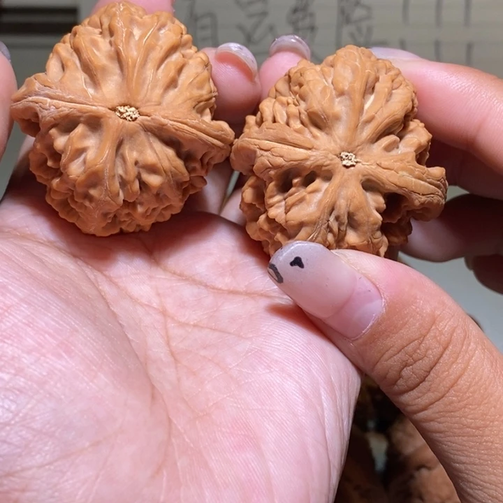 用***5核桃手串/手链红锦鲤