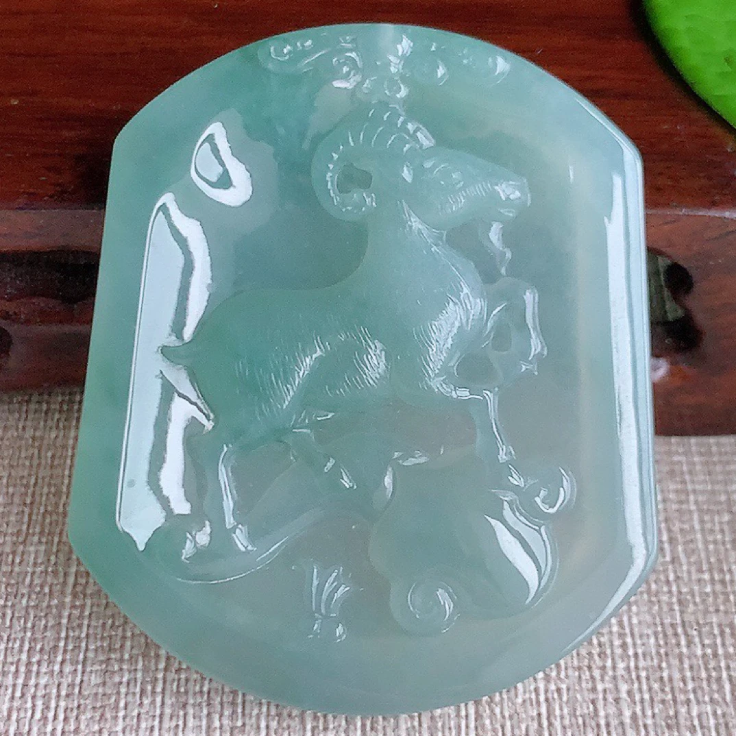 缅甸翡翠a货生肖羊晴水玉坠50-42-5翠玉时尚精美百搭满色仿古精雕