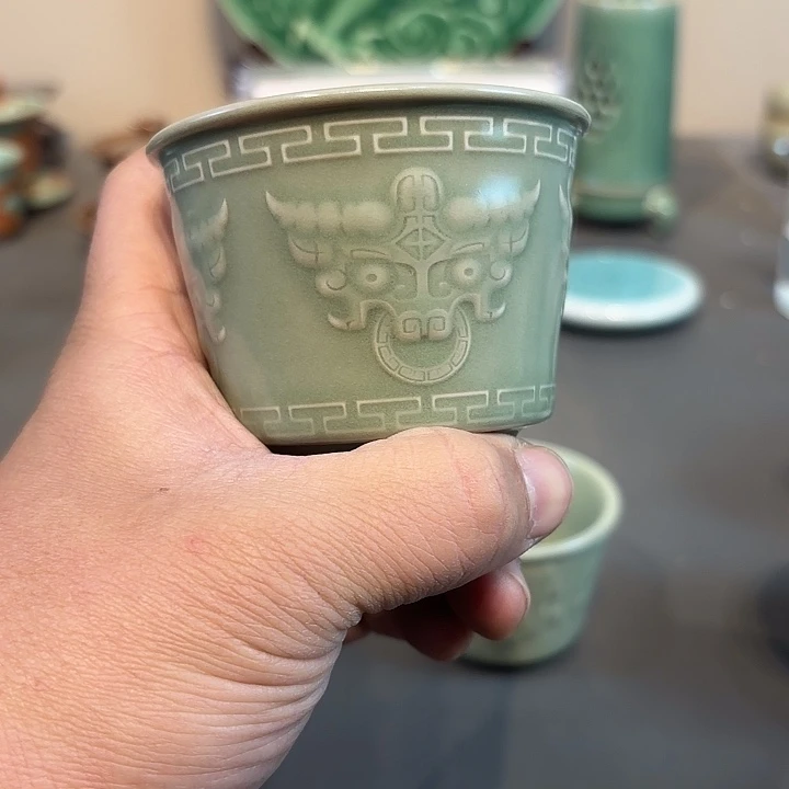 瓷片龙泉青瓷福利青瓷