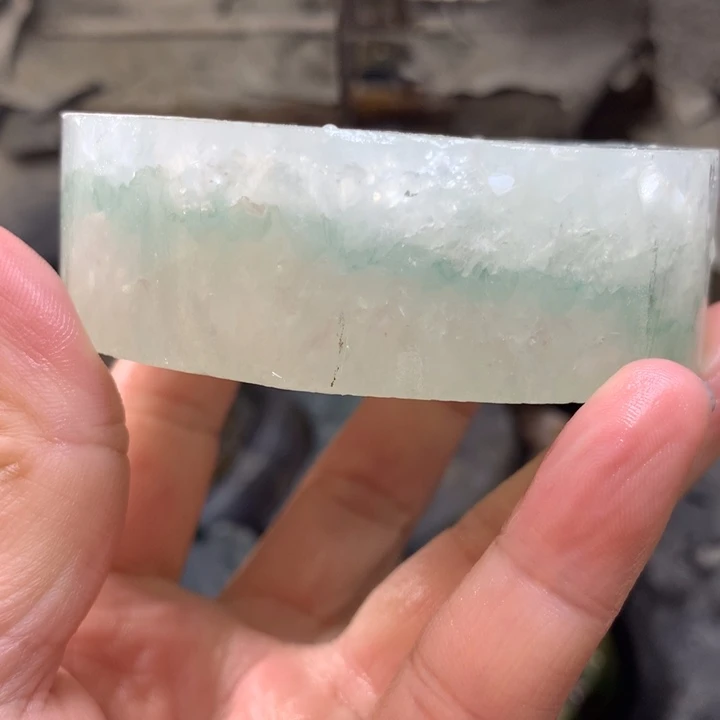 定制石英质玉（非洲翠）私人定制不退换