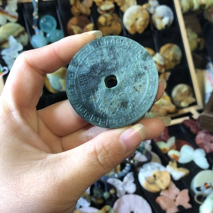 岫玉未镶嵌岫玉五帝钱手链