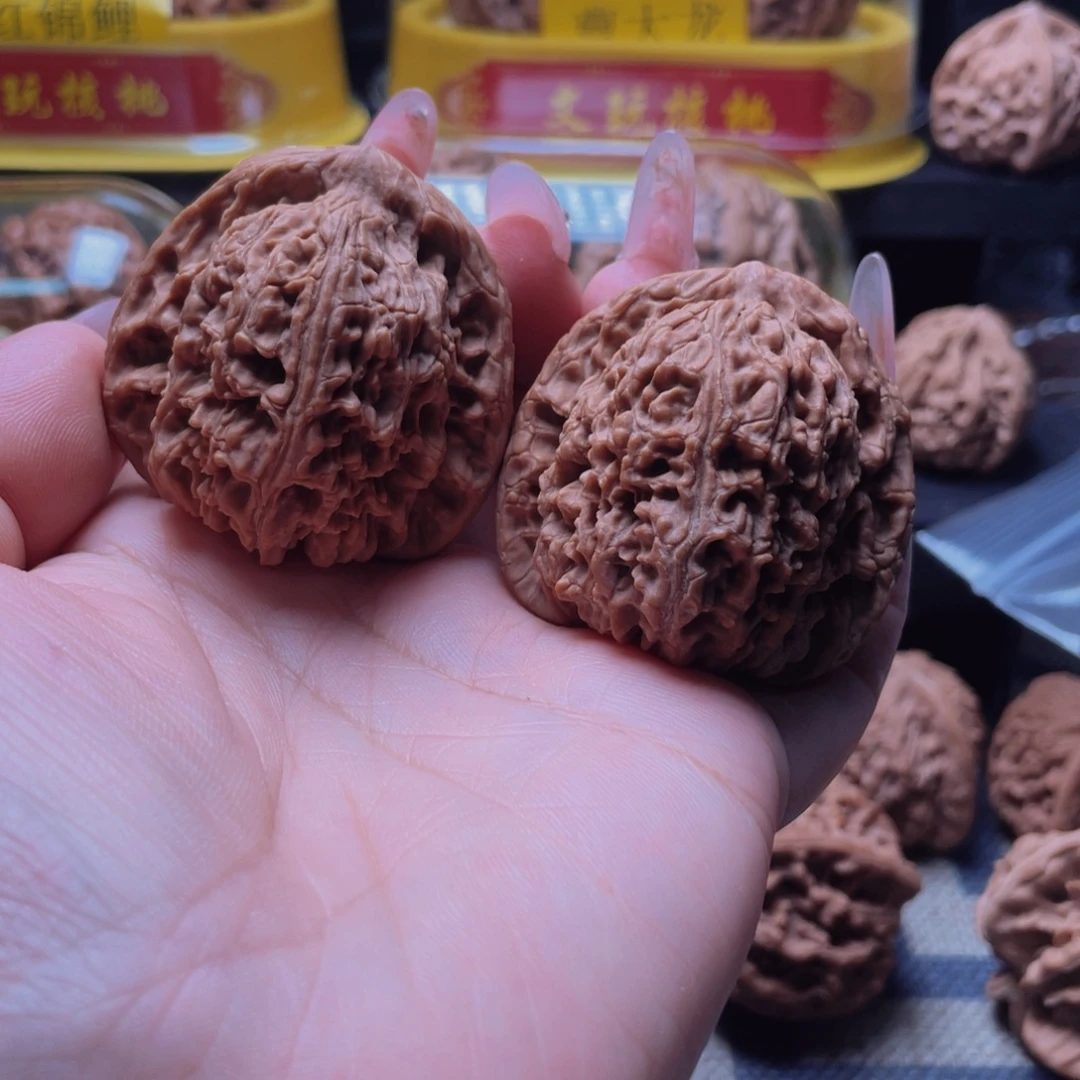 蹲***鬼核桃43南疆石文玩