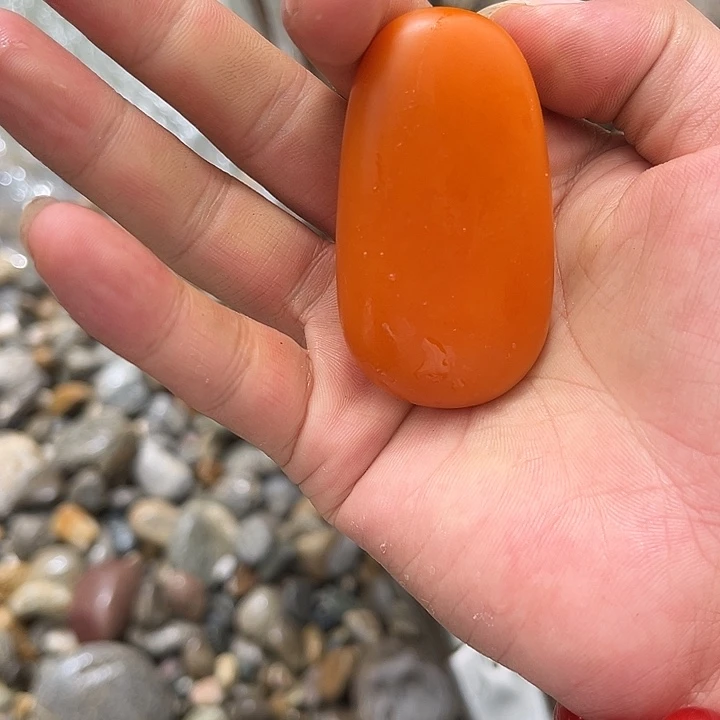 未镶嵌和田玉（糖玉）车挂